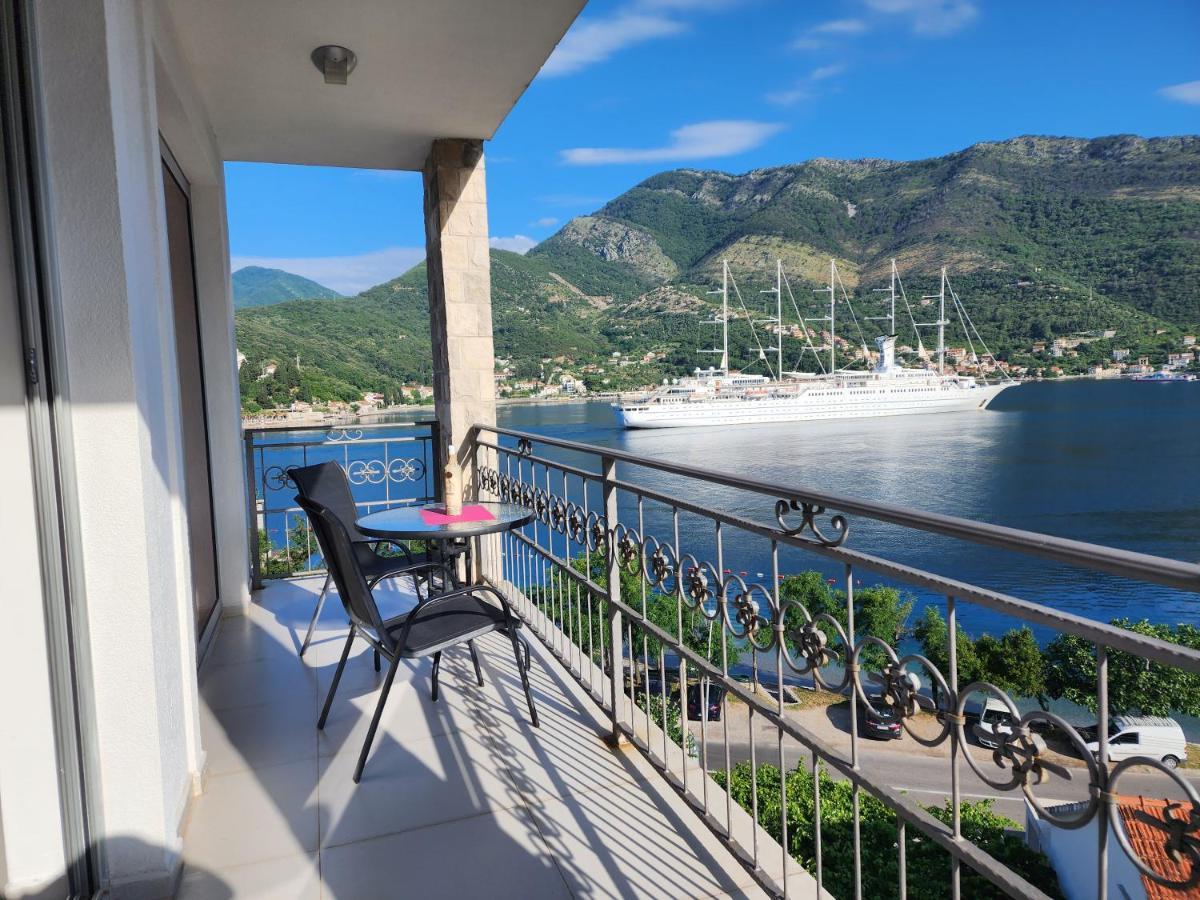 Apartment Galina Τίβατ Εξωτερικό φωτογραφία