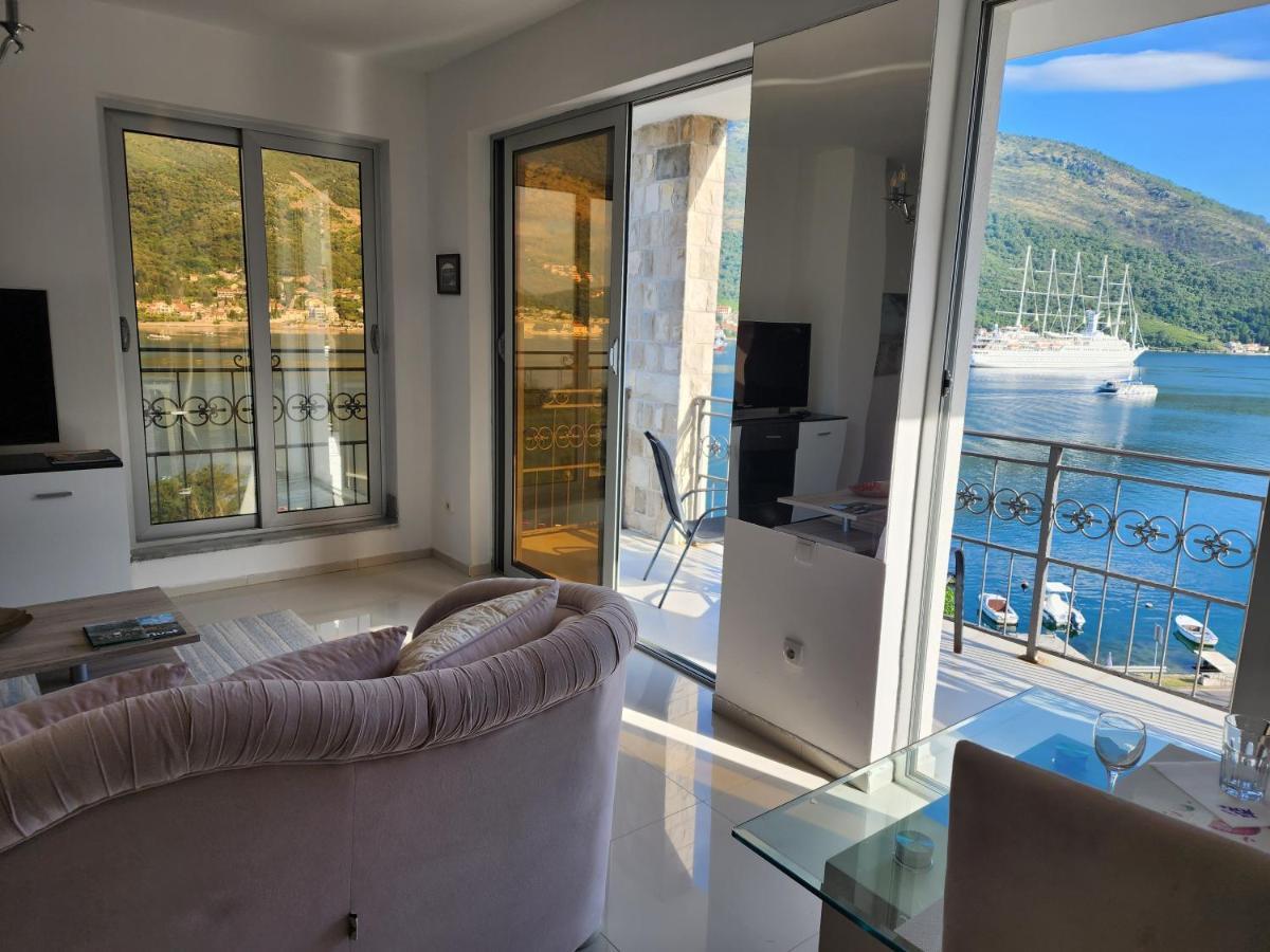 Apartment Galina Τίβατ Εξωτερικό φωτογραφία