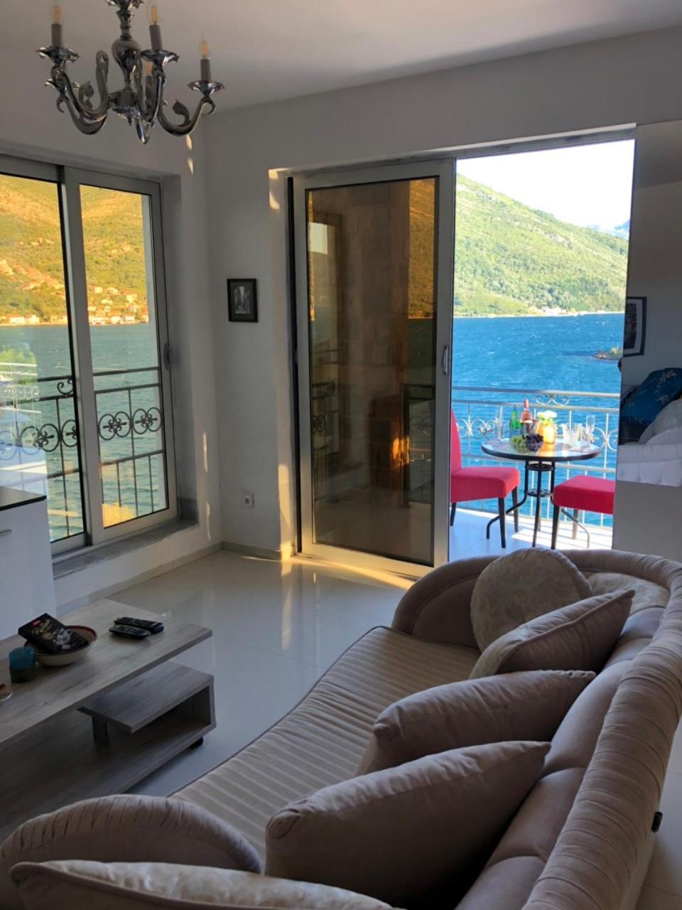 Apartment Galina Τίβατ Εξωτερικό φωτογραφία
